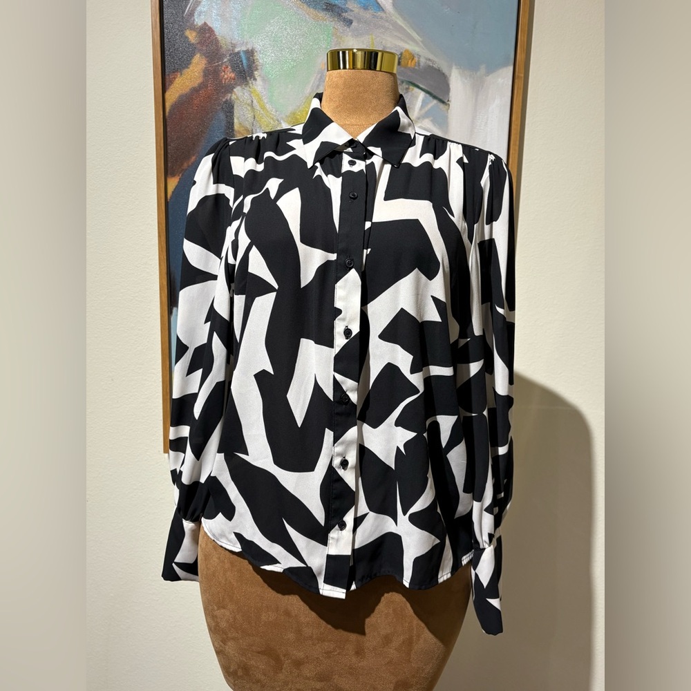 New York & Company Black and White Button Down Shirt
